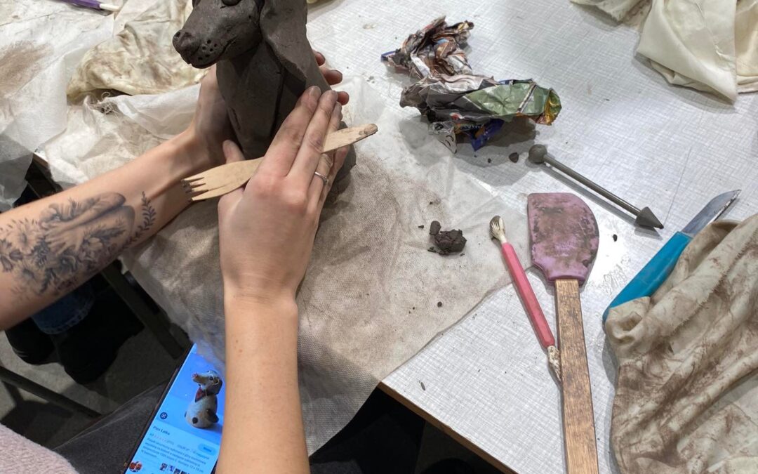Warsztat Ceramiczny – wyrażenie ekspresji poprzez pracę z gliną.
