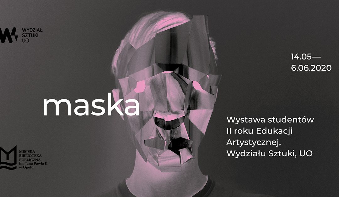 Wystawa masek studentów w MBP